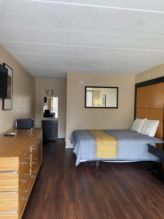 ווינצ'סטר Apm Inn And Suites מראה חיצוני תמונה