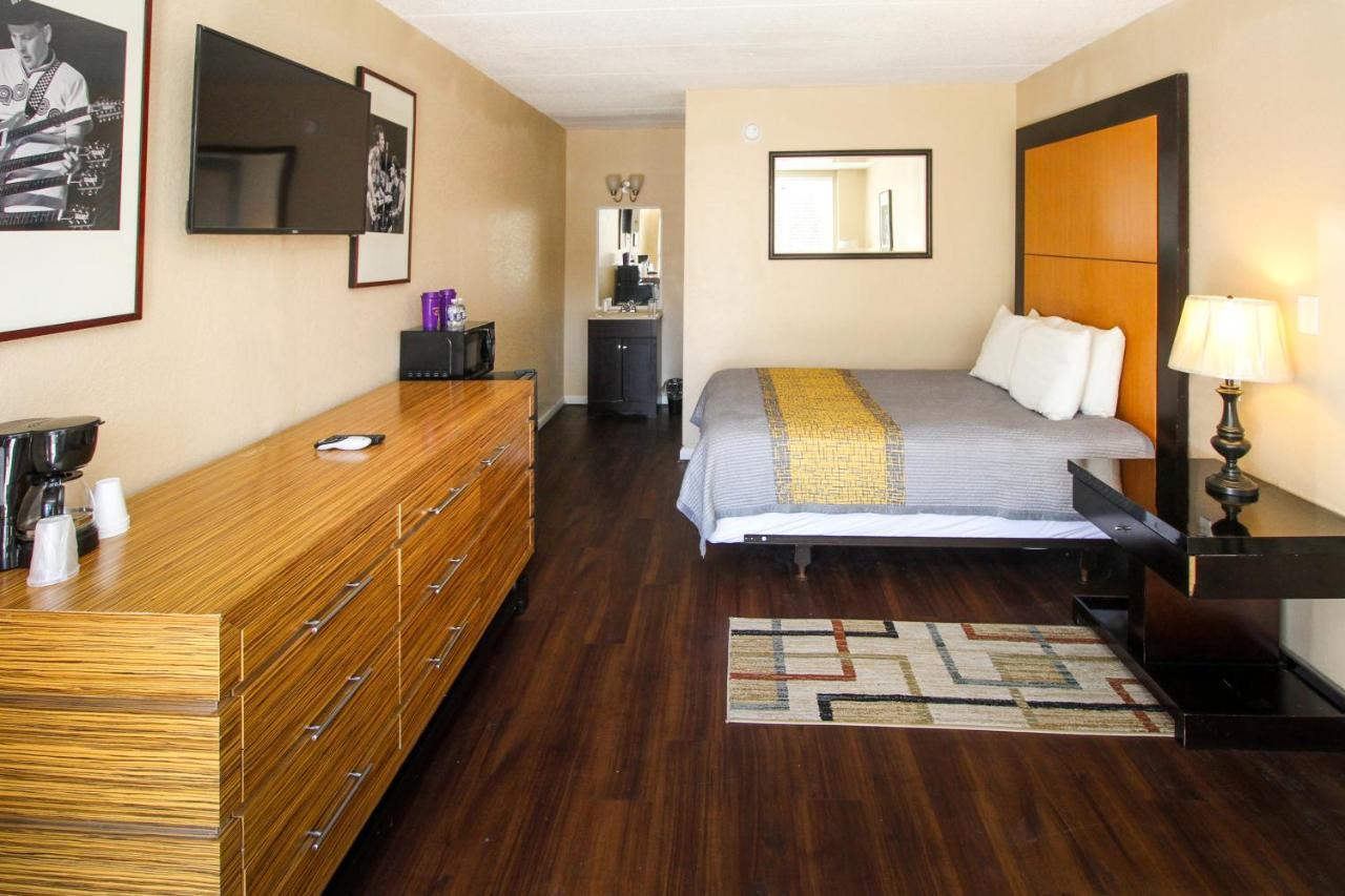 ווינצ'סטר Apm Inn And Suites מראה חיצוני תמונה
